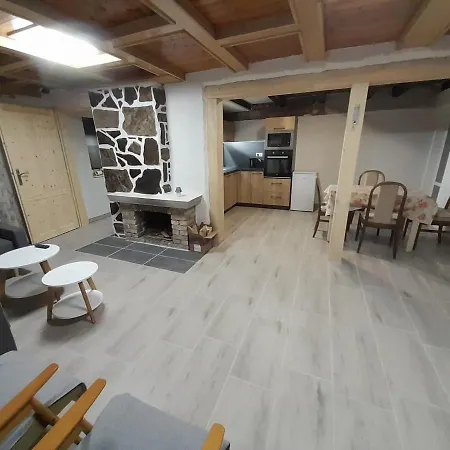 Chaloupka Na Vrsku *