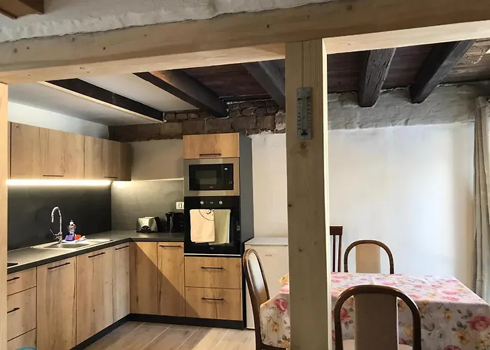 Chaloupka Na Vrsku Лоучна-под-Клиновцем